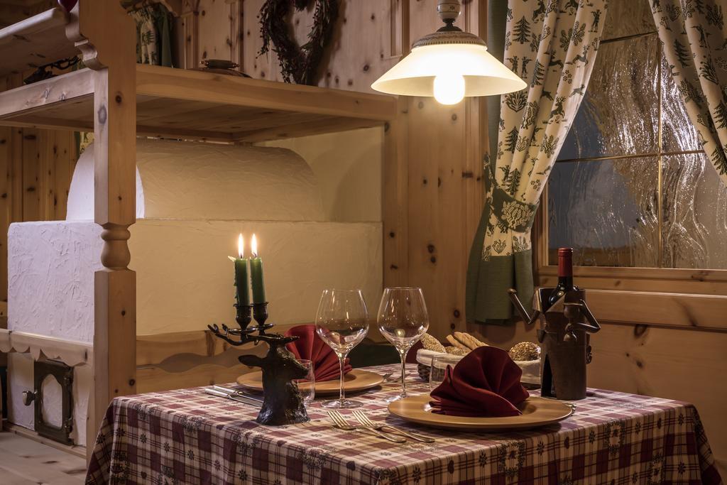 Hotel Chalet Del Sogno Мадонна-ди-Кампильо Экстерьер фото