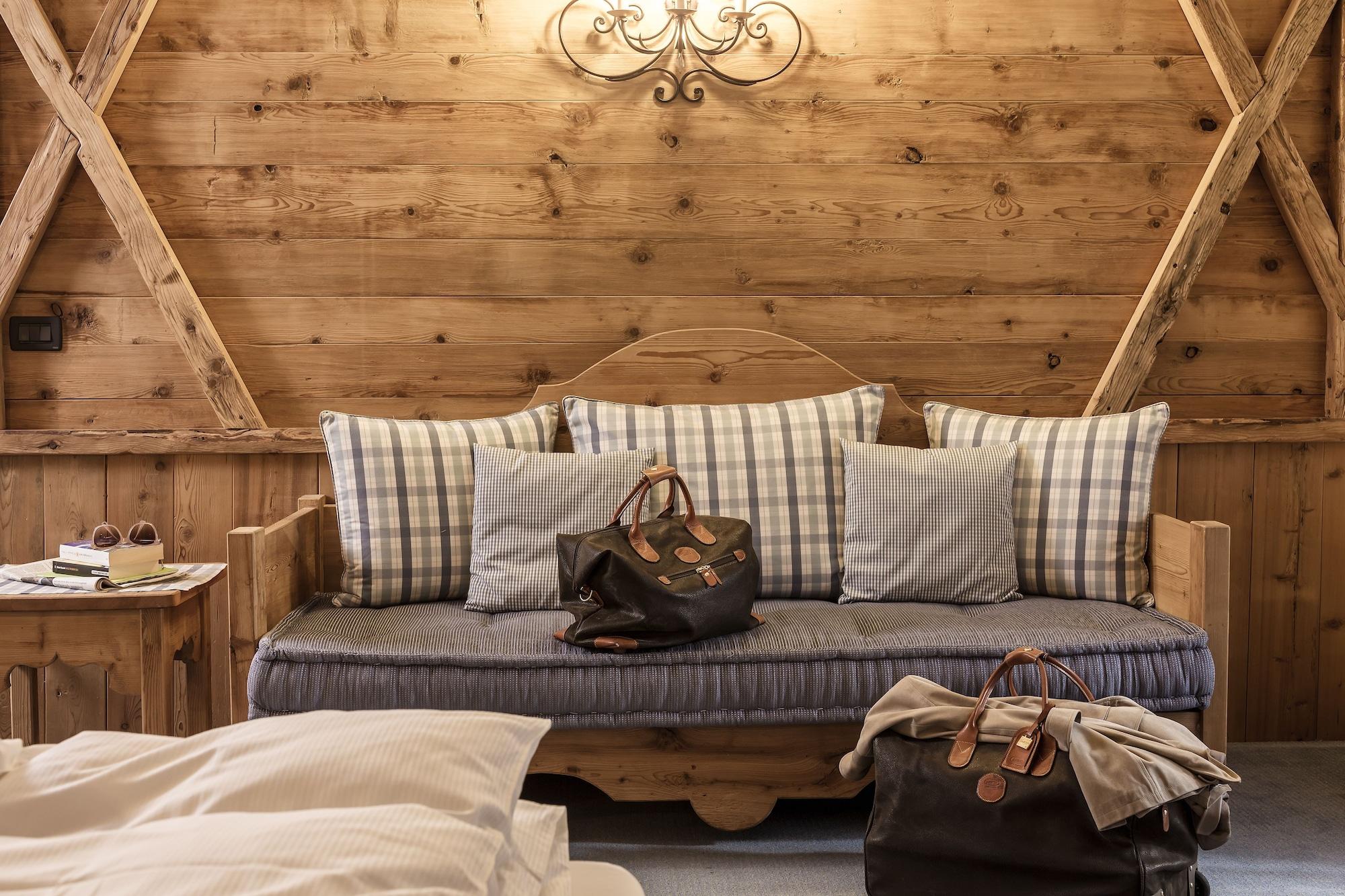 Hotel Chalet Del Sogno Мадонна-ди-Кампильо Экстерьер фото