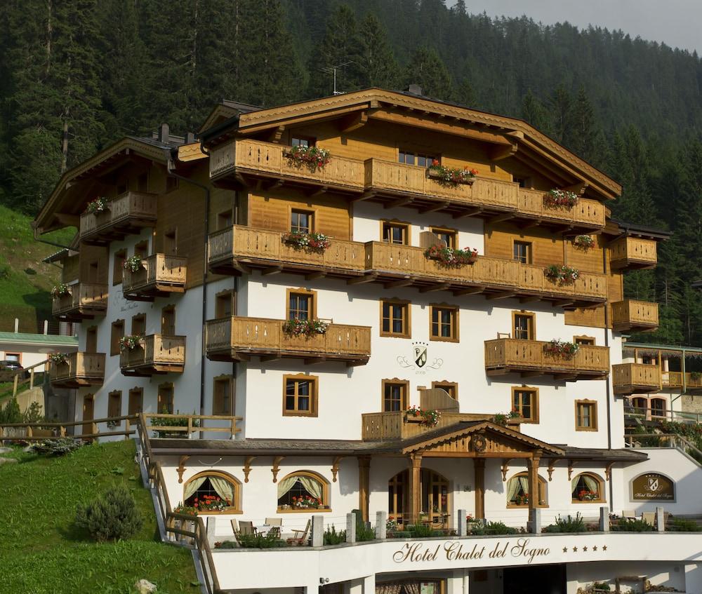 Hotel Chalet Del Sogno Мадонна-ди-Кампильо Экстерьер фото